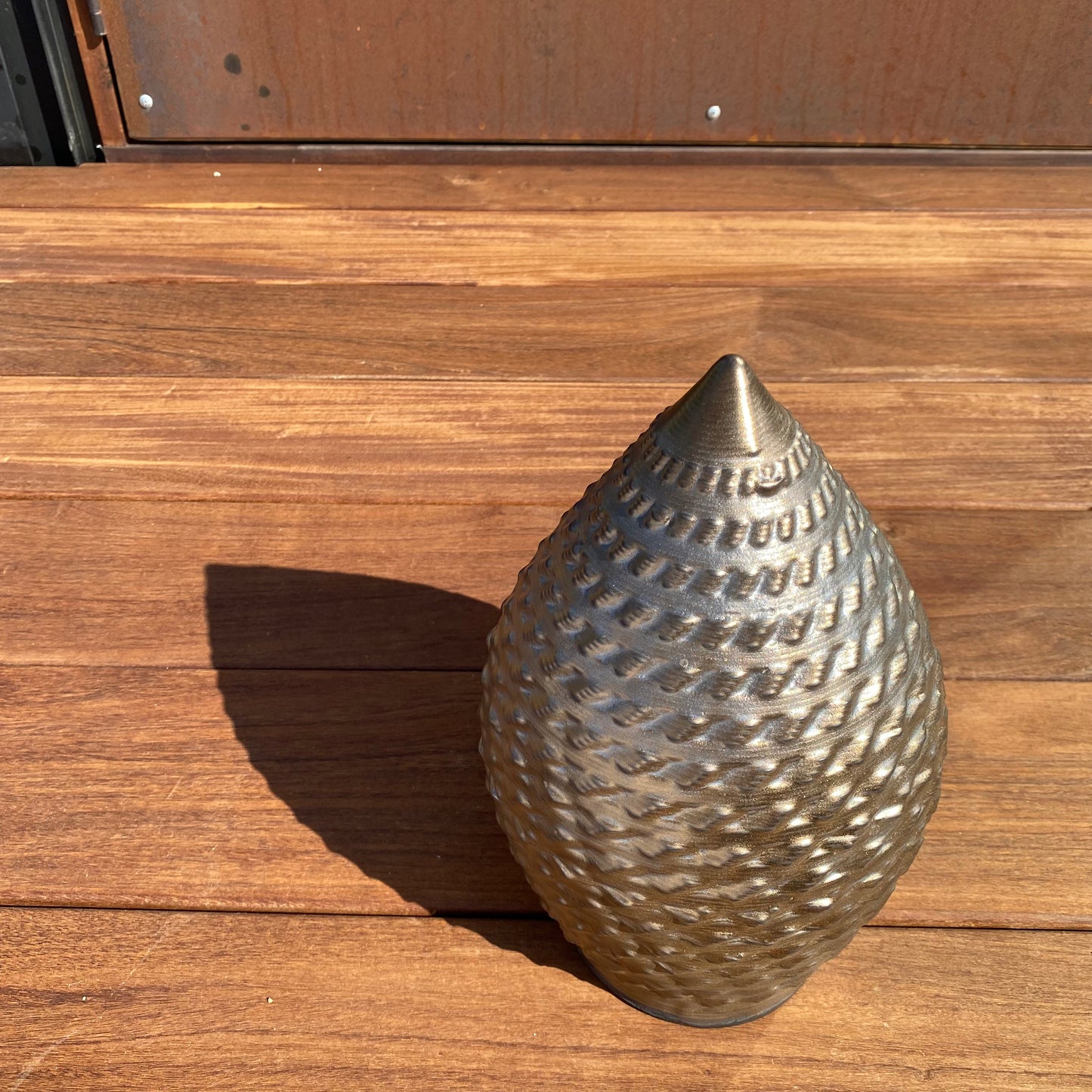 Enclave Vessel - Gold on Gold w/ Black Rim