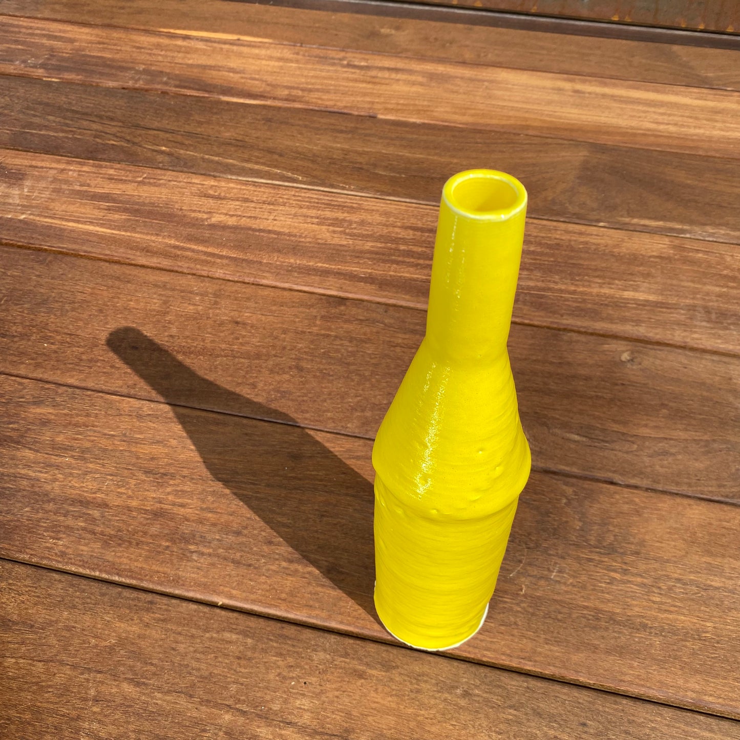 Giving Bottle - Hyperviz Yellow