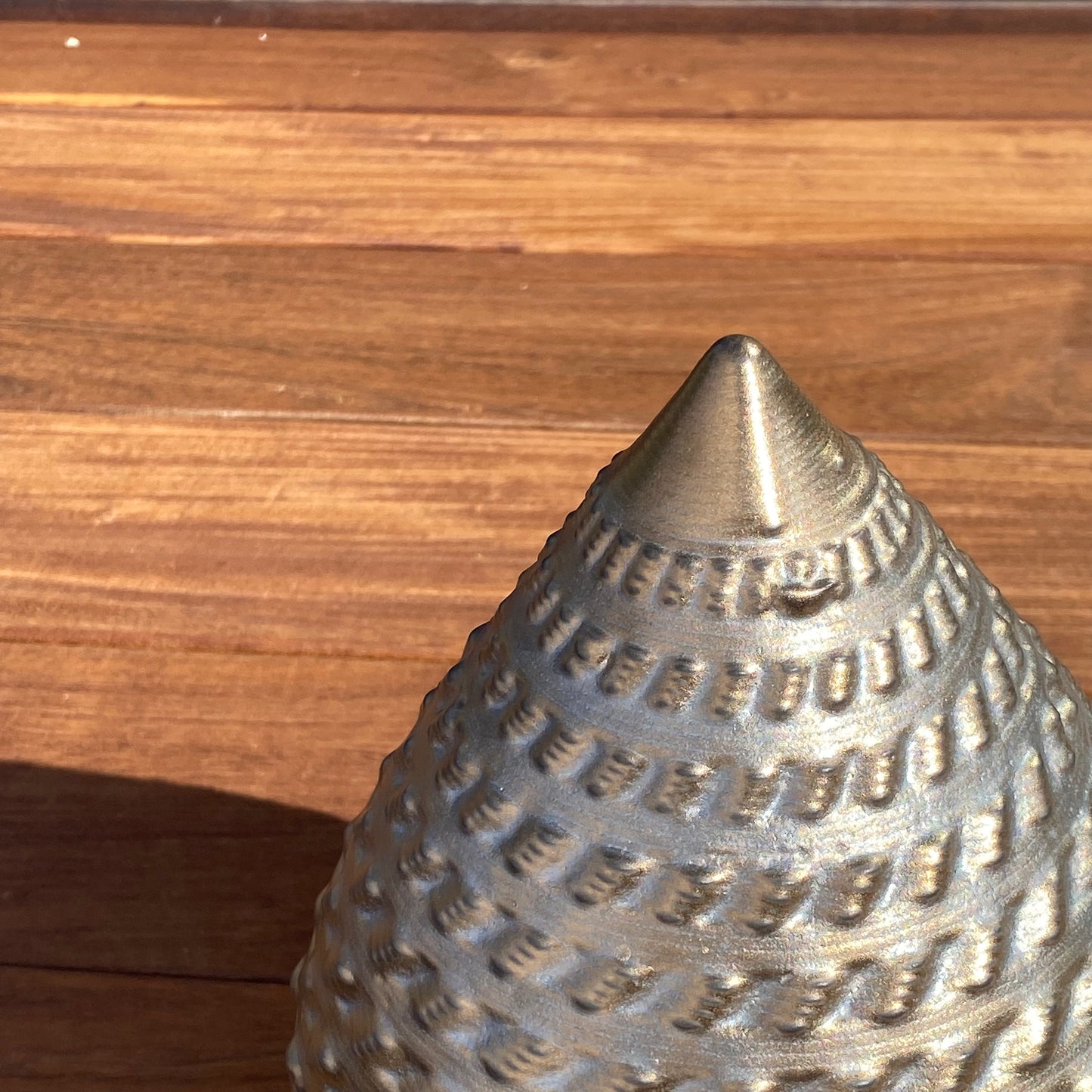 Enclave Vessel - Gold on Gold w/ Black Rim
