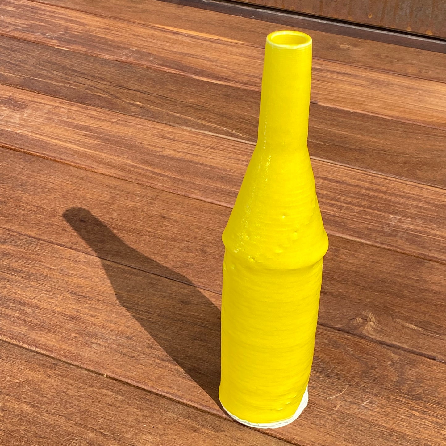 Giving Bottle - Hyperviz Yellow