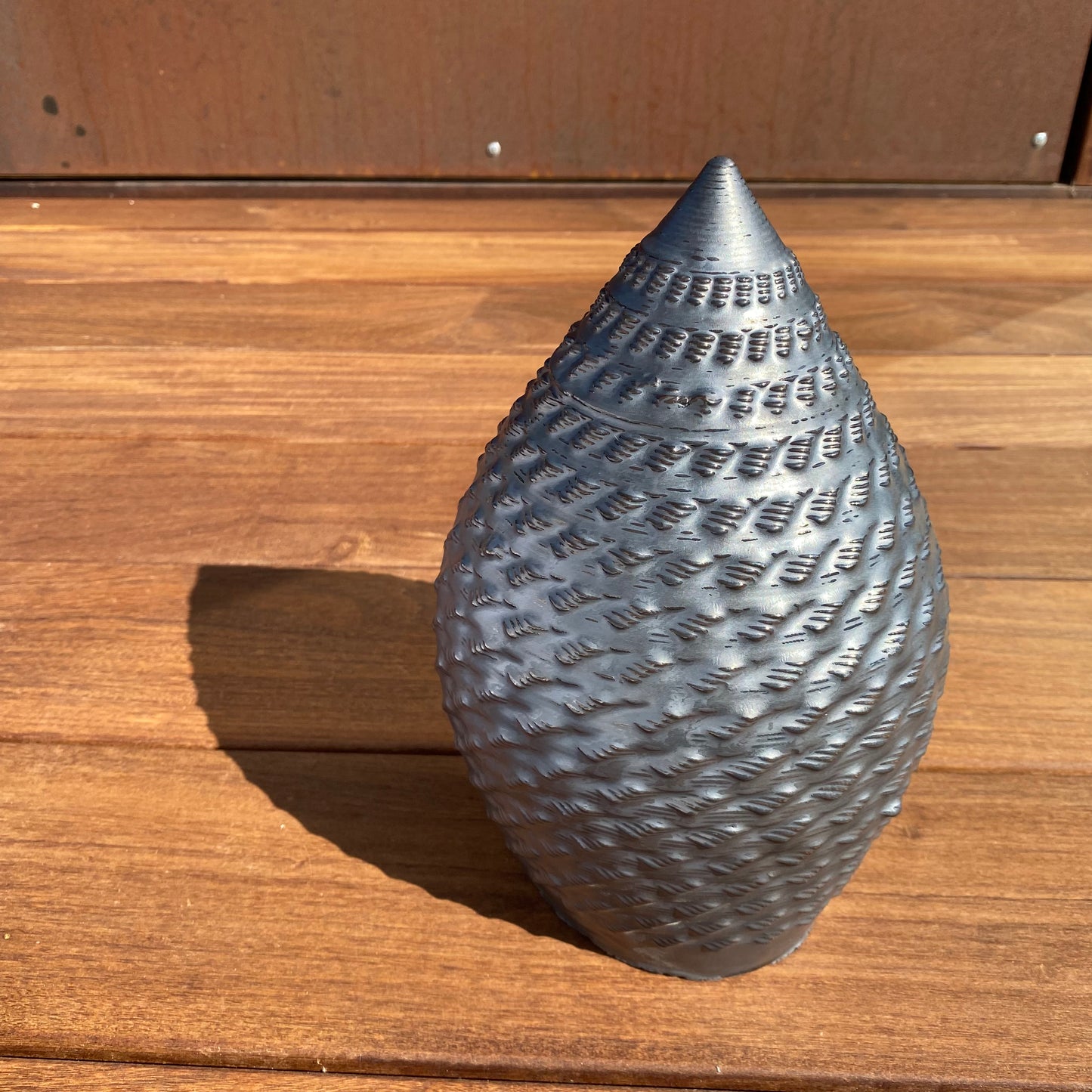 Enclave Vessel - Metallic w/ Volcanic Rim